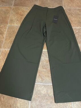 Fabletics Women’s Dress Pants New Size 28x30 (Approx) 41” Length Work Office